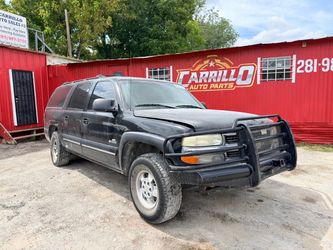 2000 CHEVY SUBURBAN IN FOR PARTS‼️(26I42)