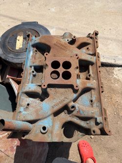 Ford 352 interceptor intake