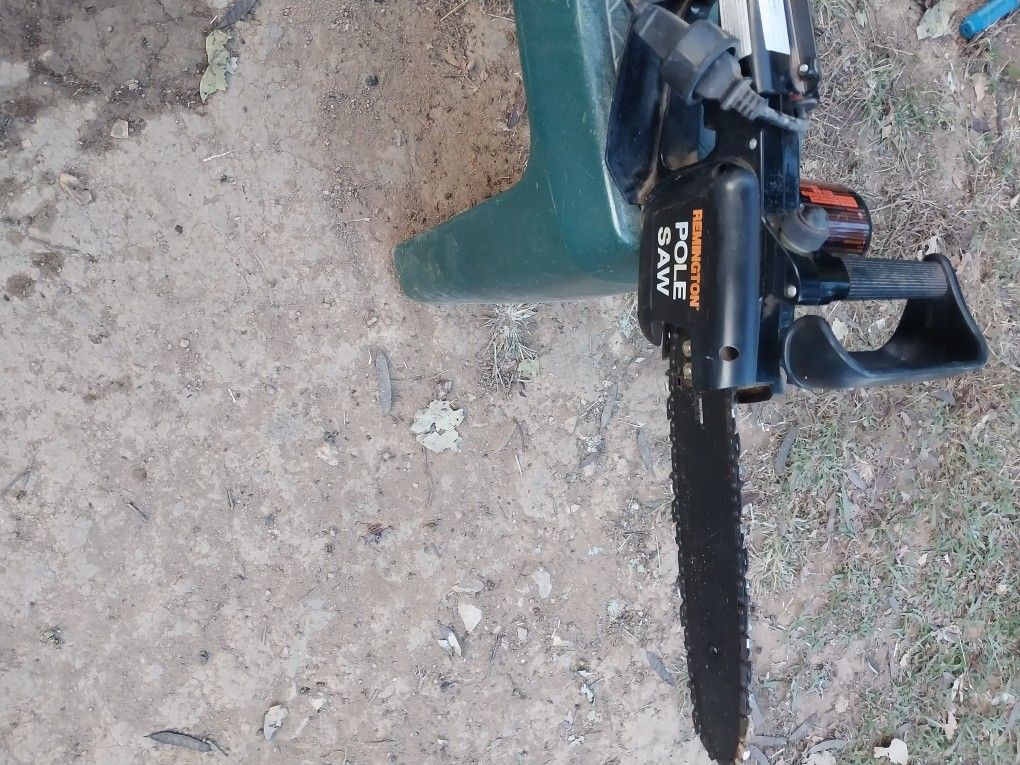 Remington Electric Pole Saw Located In Southmont NC 