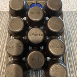 Griswold Cast Iron 949 Muffin Pan