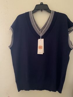 Women’s New Sweater Vest XL 