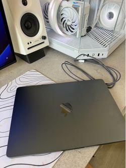 2022 Mac M2