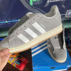 Adidas Campus Size 9