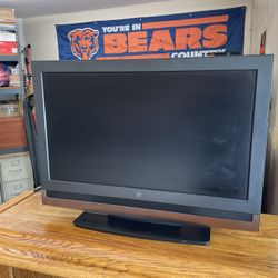 32 Inch Flat Screen TV 