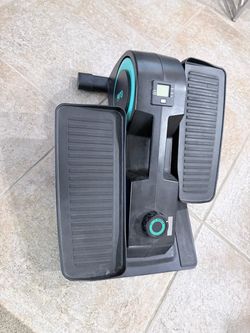 Cubii JR Compact Seated Under-Desk Elliptical / Pedal Exerciser