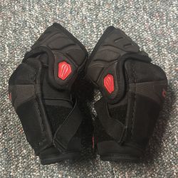 CCM Hockey Elbow Pads size Jr Large