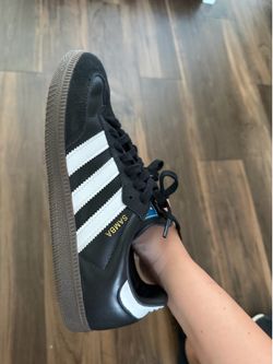 Women Sambas size 8 black
