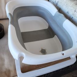 Foldable Baby Bathtub