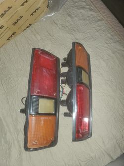 Toyota Pickup Lights