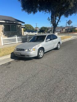 1998 Nissan Altima