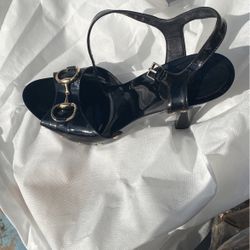 Gucci patent Heels