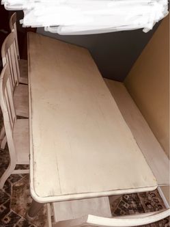 Kitchen table