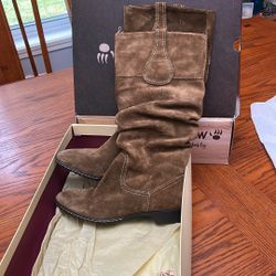 Women’s Brown Suede Sofft Boots Size 8.5