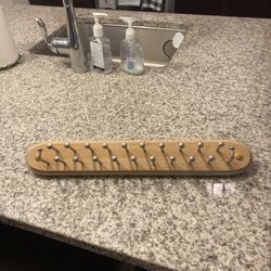 Tie Rack Wall Mounted - Wood Belt Scarf Hanger with 21 Chrome Hooks for Closet for Storage & Org