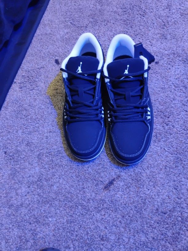 Jordan 1 Low Retro