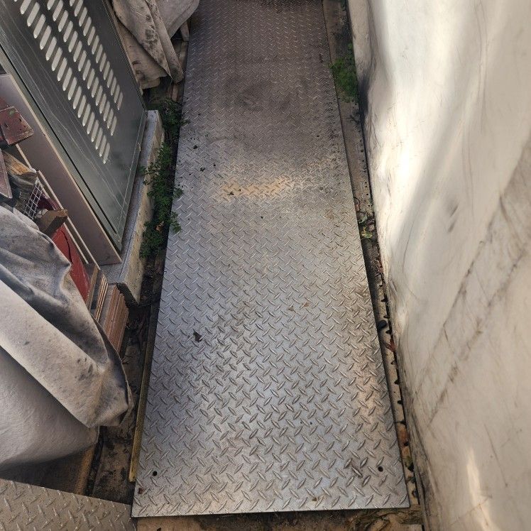 Placa De Aluminio De 1/4 X 24" X 8'