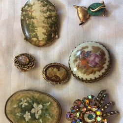 Vintage And Antique Brooch Lot $265