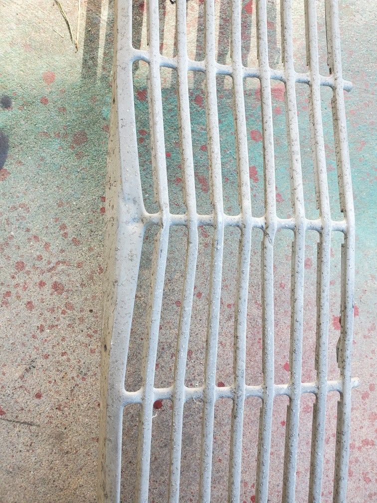 61 Impala Grill Original Needs Minor Repair 