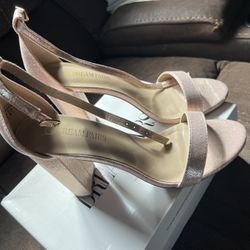 Champagne Pearl Heels Size 9