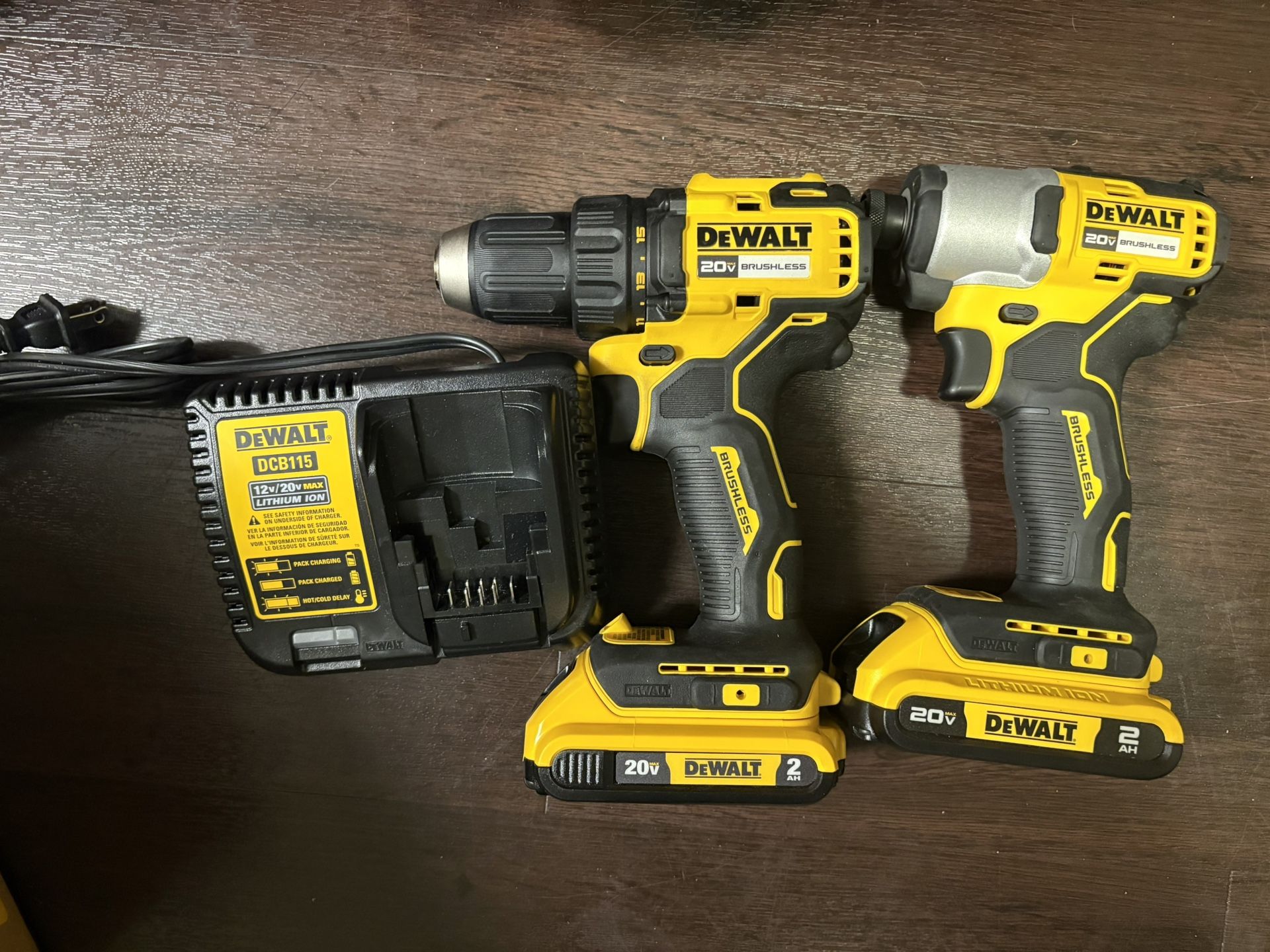 Dewalt 20v Brushless Combo Kit New