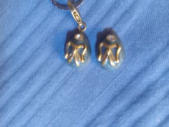 Mini Egg Shaped Necklace With Chain