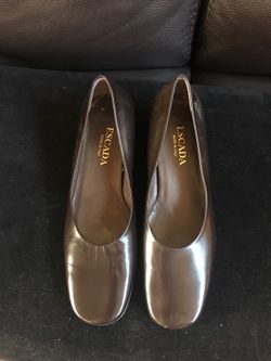 Escada ladies shoes