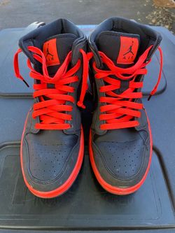 Air Jordan 1 Mid Black Red Sneakers size 10