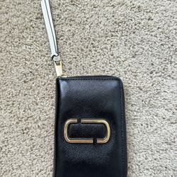 Authentic Marc Jacobs Snapshot Wallet