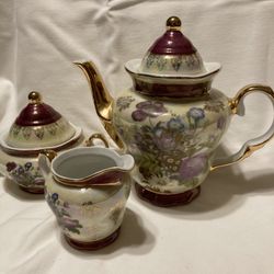 $55- Beautiful Vintage Porcelain Tea Set