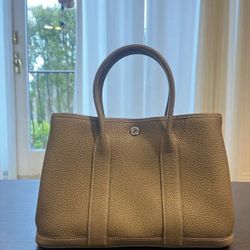 Gray Hermes Leather Handbag