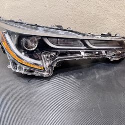 2020 To 2022 TOYOTA COROLLA RH HEADLIGHT