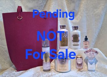 Bath & Body Works 'Champagne Toast' Iconic 9-piece Bundle Gift Set w/tote bag