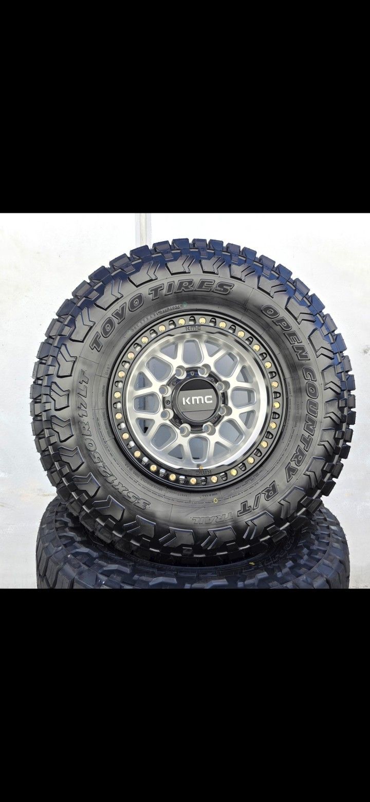 17" KM549 rims/wheels 35x12.50R17 Toyo RT Trail Tires