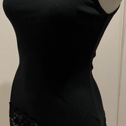 Cute Top/ Small-Medium Size