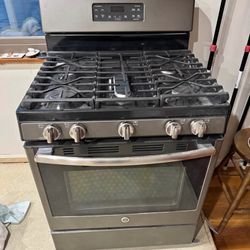 GE Gas Range Stove/Oven