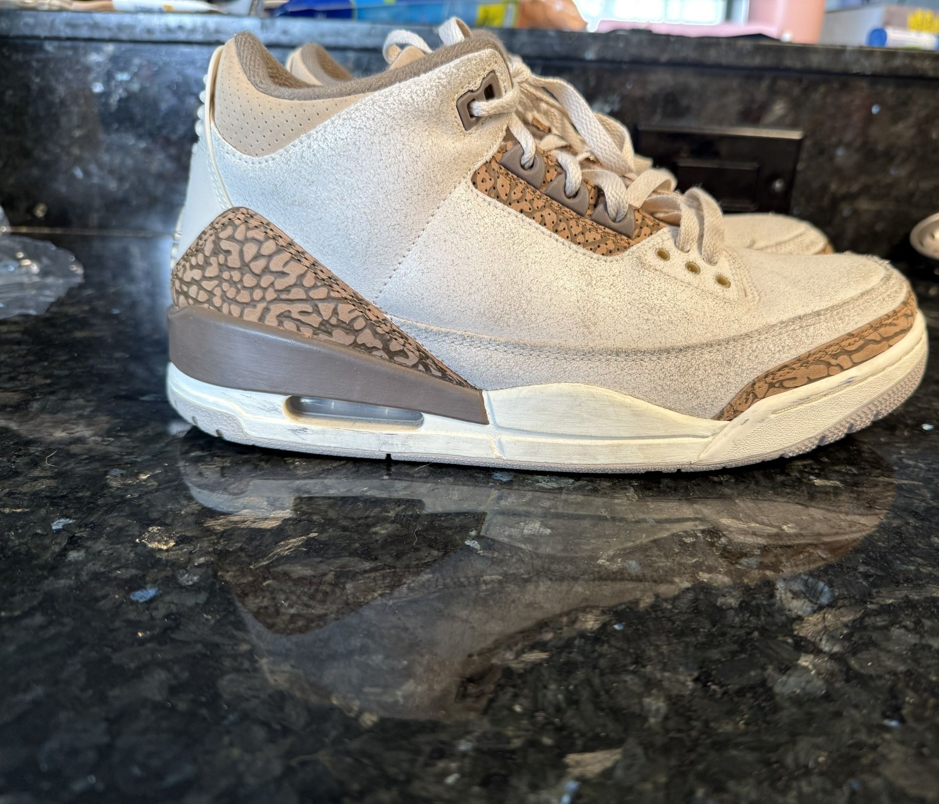 Air Jordan 3 Retro Palomino Men’s Shoe Size 9