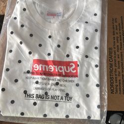 CDG Supreme polka dot T Shirt Size medium