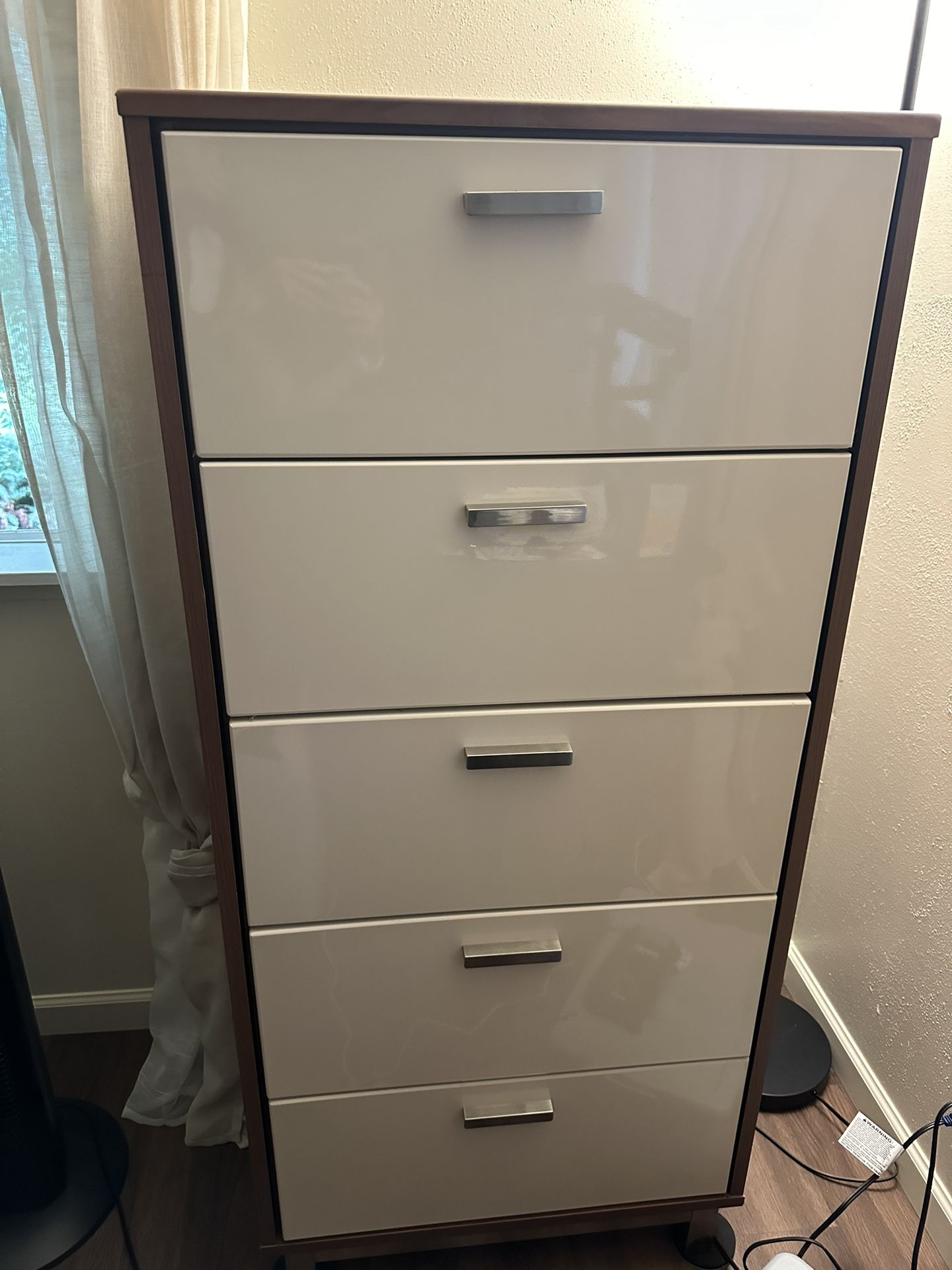 Dresser and night stand set