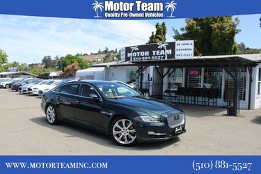 2016 Jaguar XJ