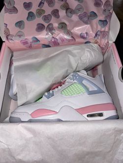 Jordan 4s