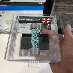 Resident Evil Umbrella Corp T-Virus Vial Prop w Display Case 9 requiem 