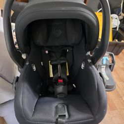 UPPAbaby Car Seat And Base