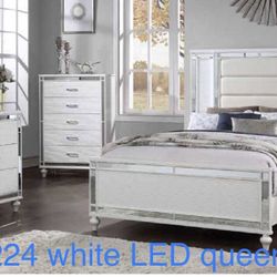 New White LED /mirrored Queen  4 Pc Set LED Bed,dresser,LED Mirror, Nightstand 4 Pc Set