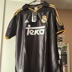 Real Madrid Retro Jersey 