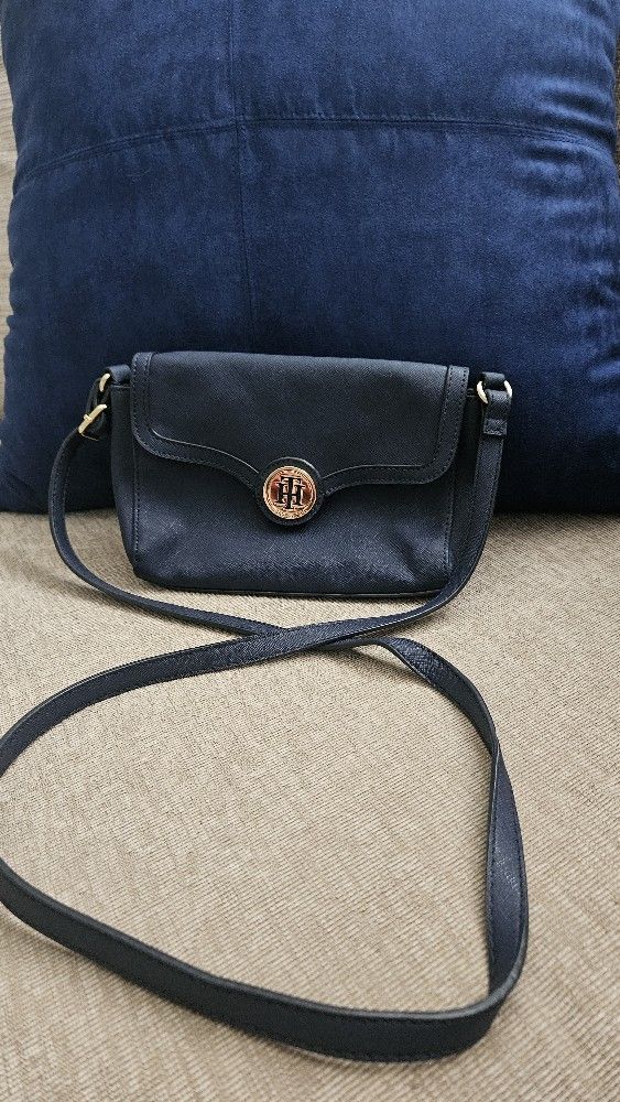 Tommy Hilfiger Crossbody