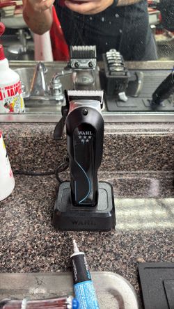 Barber clippers