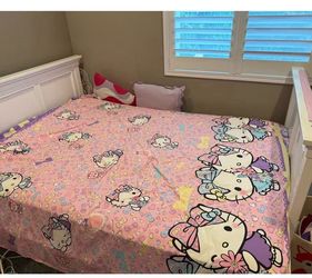 Wood Full & Twin bed and mattress bundled