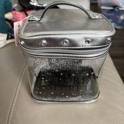 New Silver Christmas Snowflake Snow Victorias Secret Makeup Train Bag 