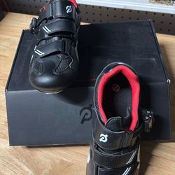 Ladies cycling shoes for Peloton bike