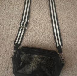 Women crossover black bag